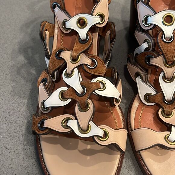 Coach Mid Heel Sandal Links, Size 10 - Picture 5 of 15